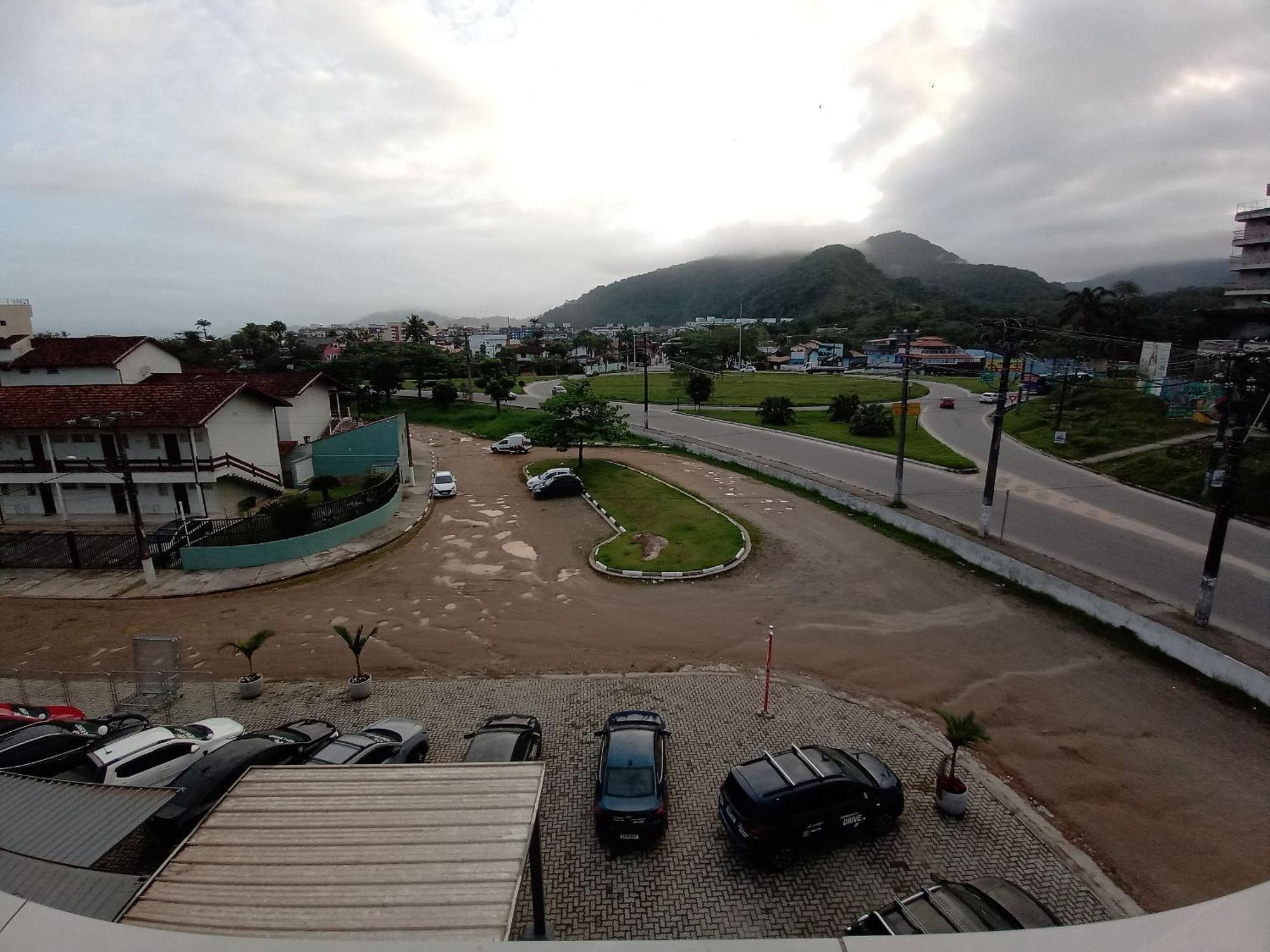 Moreira Apto. Proximo A Praia Grande Ubatuba Εξωτερικό φωτογραφία